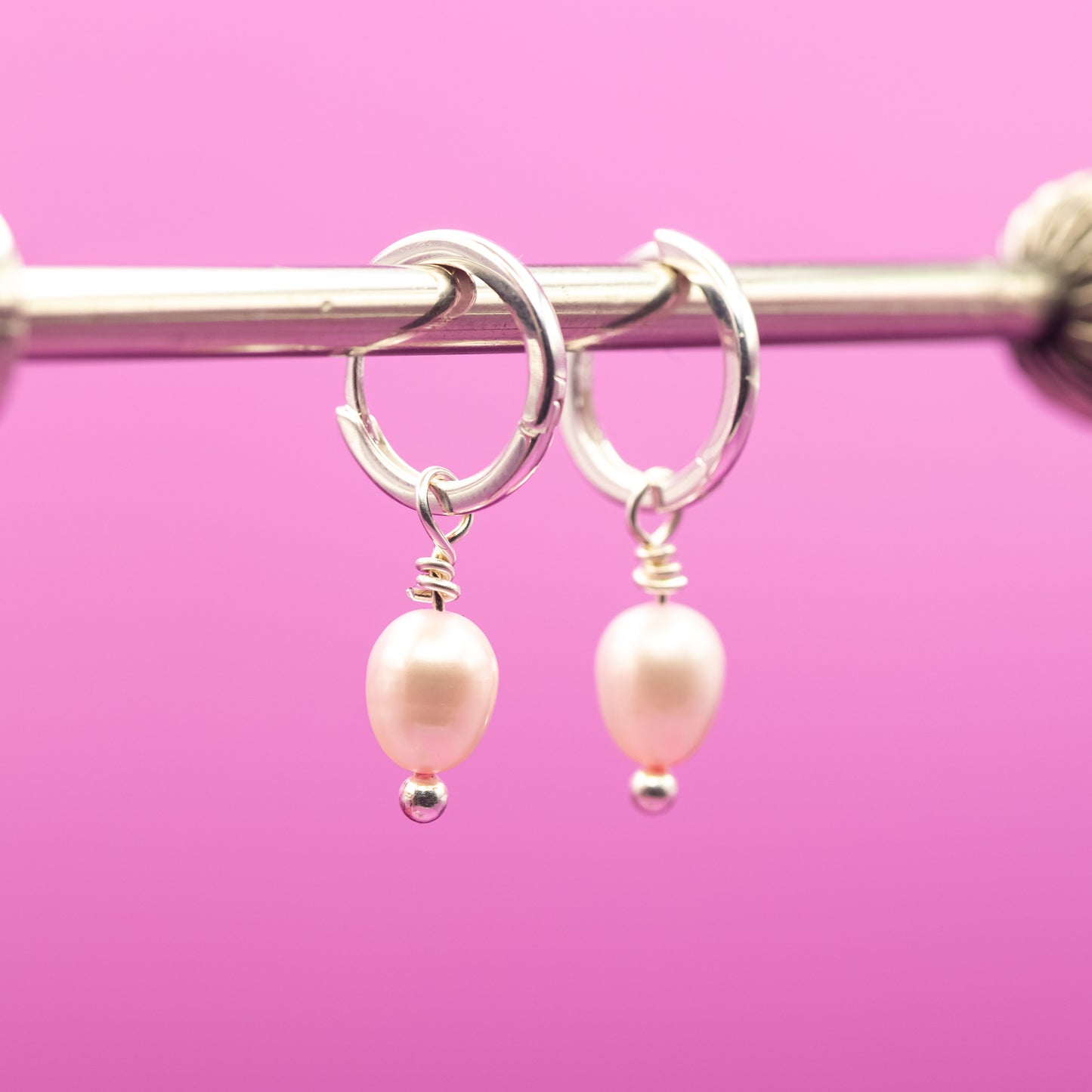 Øredobber med ferskvannsperle