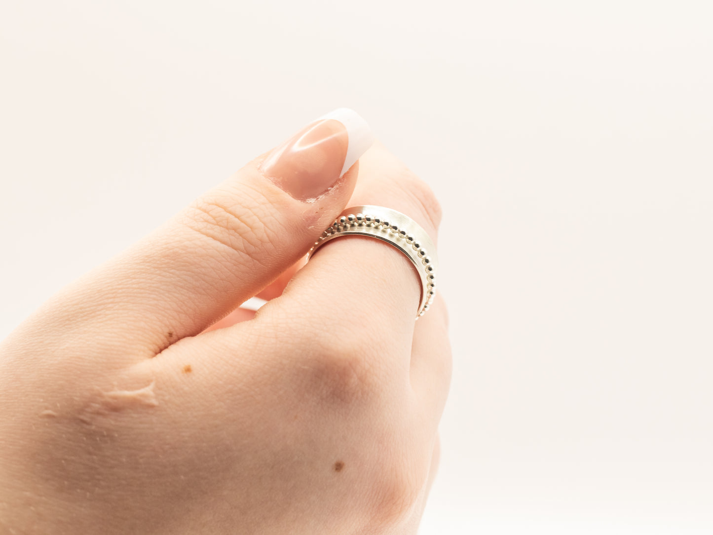 Fiklering – anti stress ring i 925 sølv